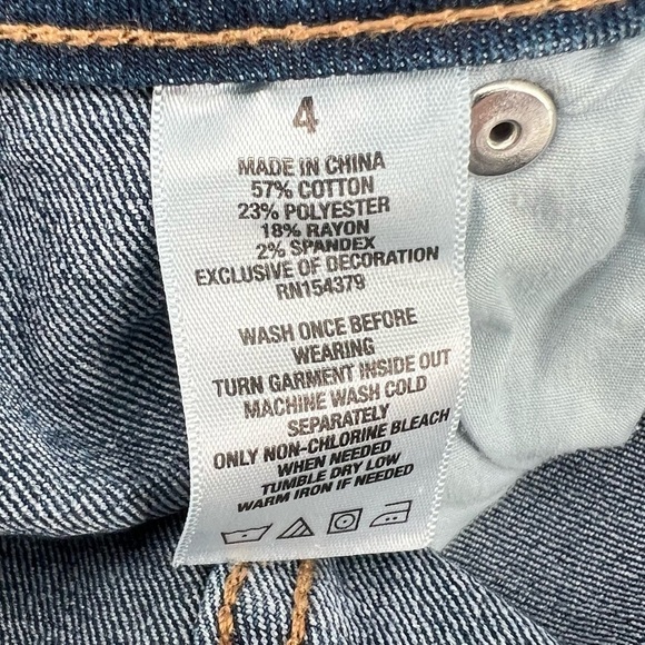 Aeropostale Midi Cuffed Hem Jean Shorts Size 4 Women’s - Picture 4 of 6